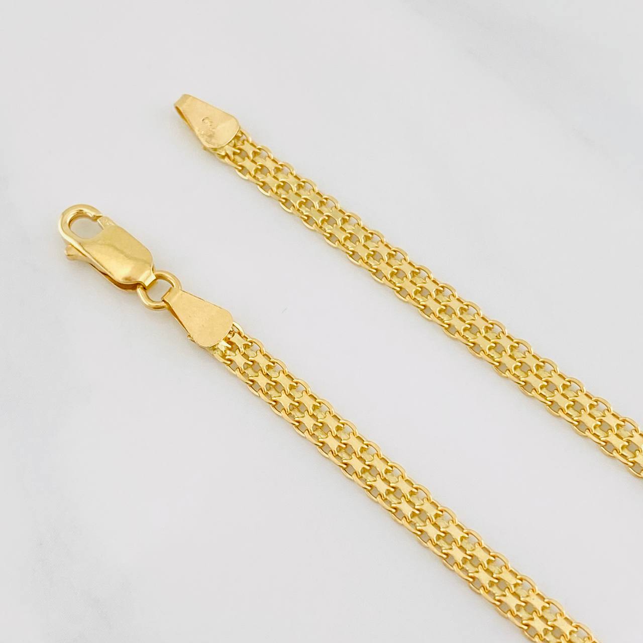 Bismark Bracelet 4.9g / 7 1/2 in / 3.75mm 18K Yellow Gold