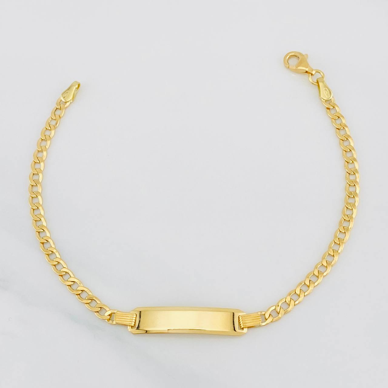 Pulso Cubano Placa 3.7g / 7 in / 3.2mm Oro Amarillo 18K