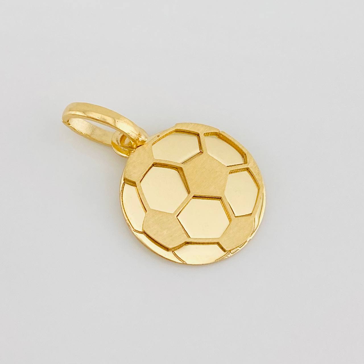 Dije Balon Futbol 1.4g / 3/4 in Oro Amarillo 18K