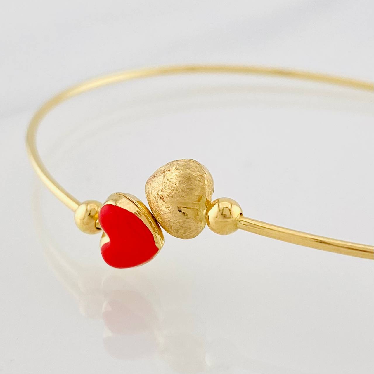 Pulso Aro Corazones 3.2g / 6 3/4 in / 1.15mm Oro Amarillo 18K