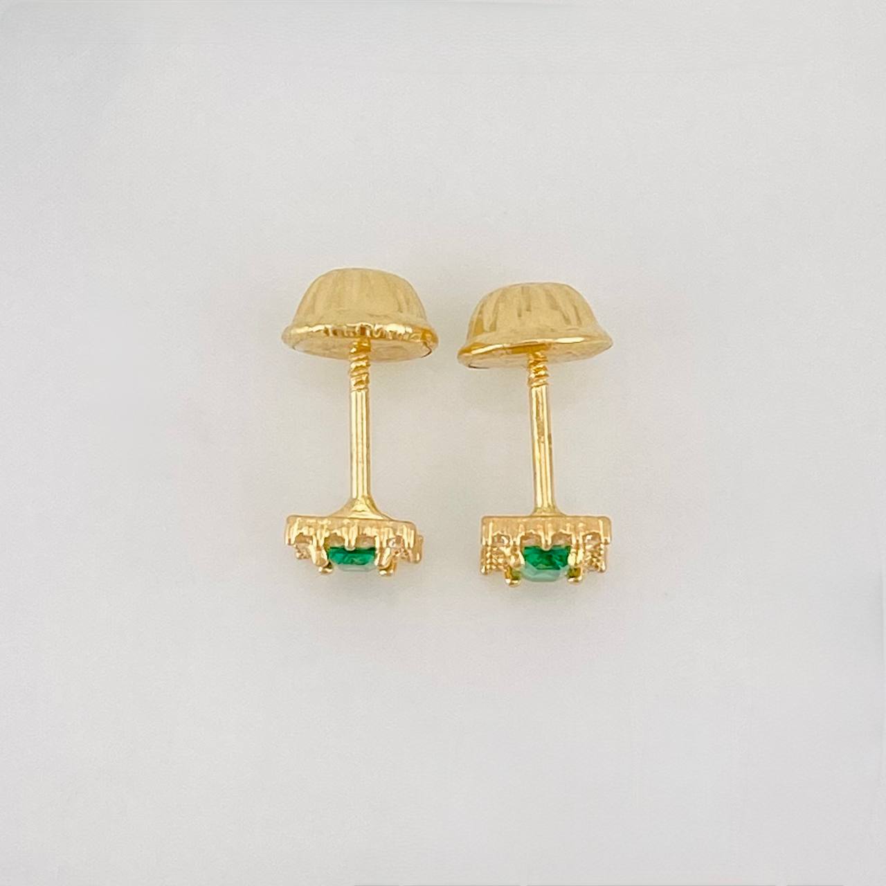 Square Stud Earrings 0.7g / in / 4.05mm Yellow Gold 18K