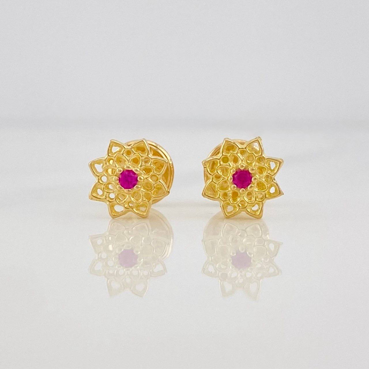 Flower Stud Earrings 0.8g / in / 6.88mm Yellow Gold 18K