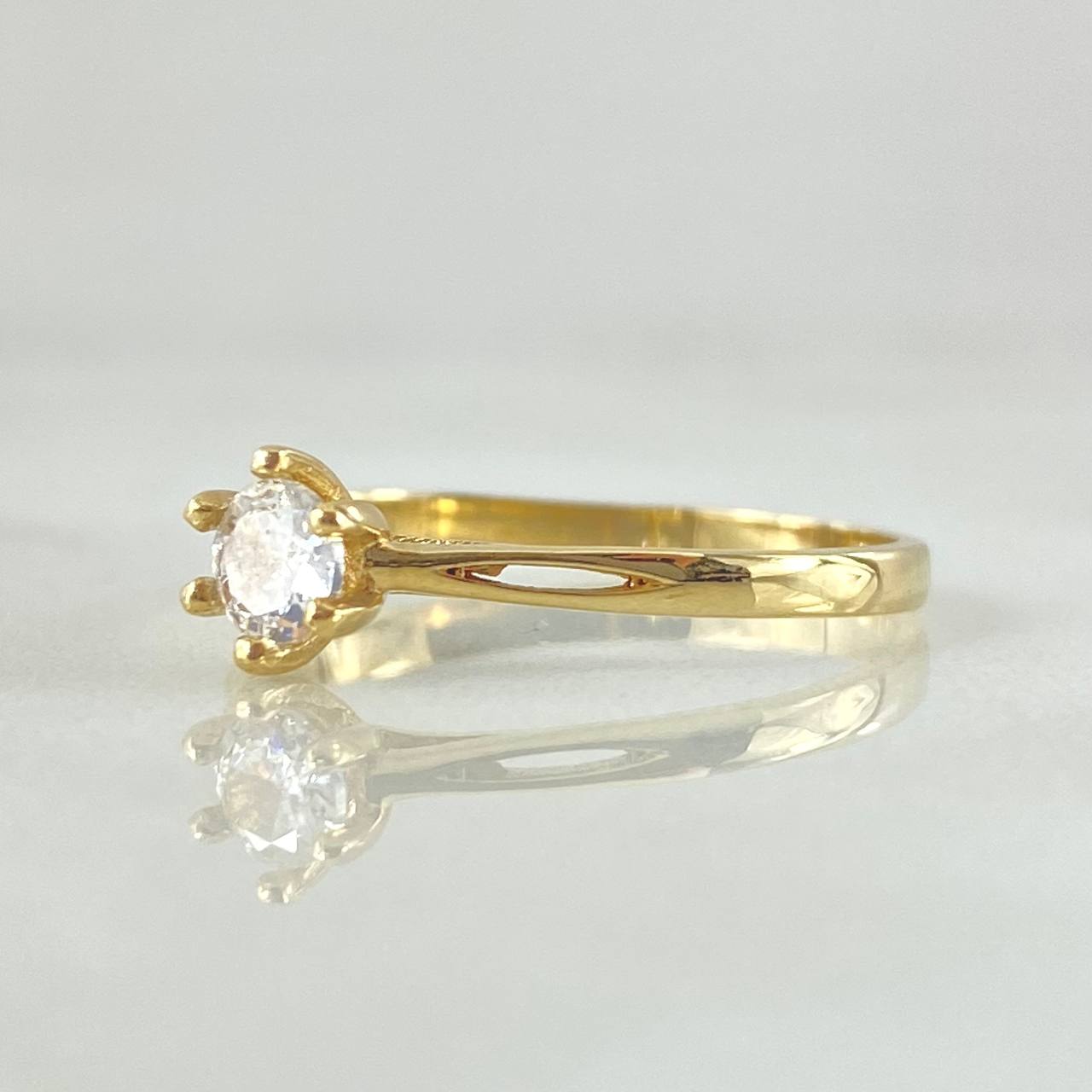 Solitaire Ring Bezel Bridge 1.55gr / Size 6 1/4 / 18K Gold