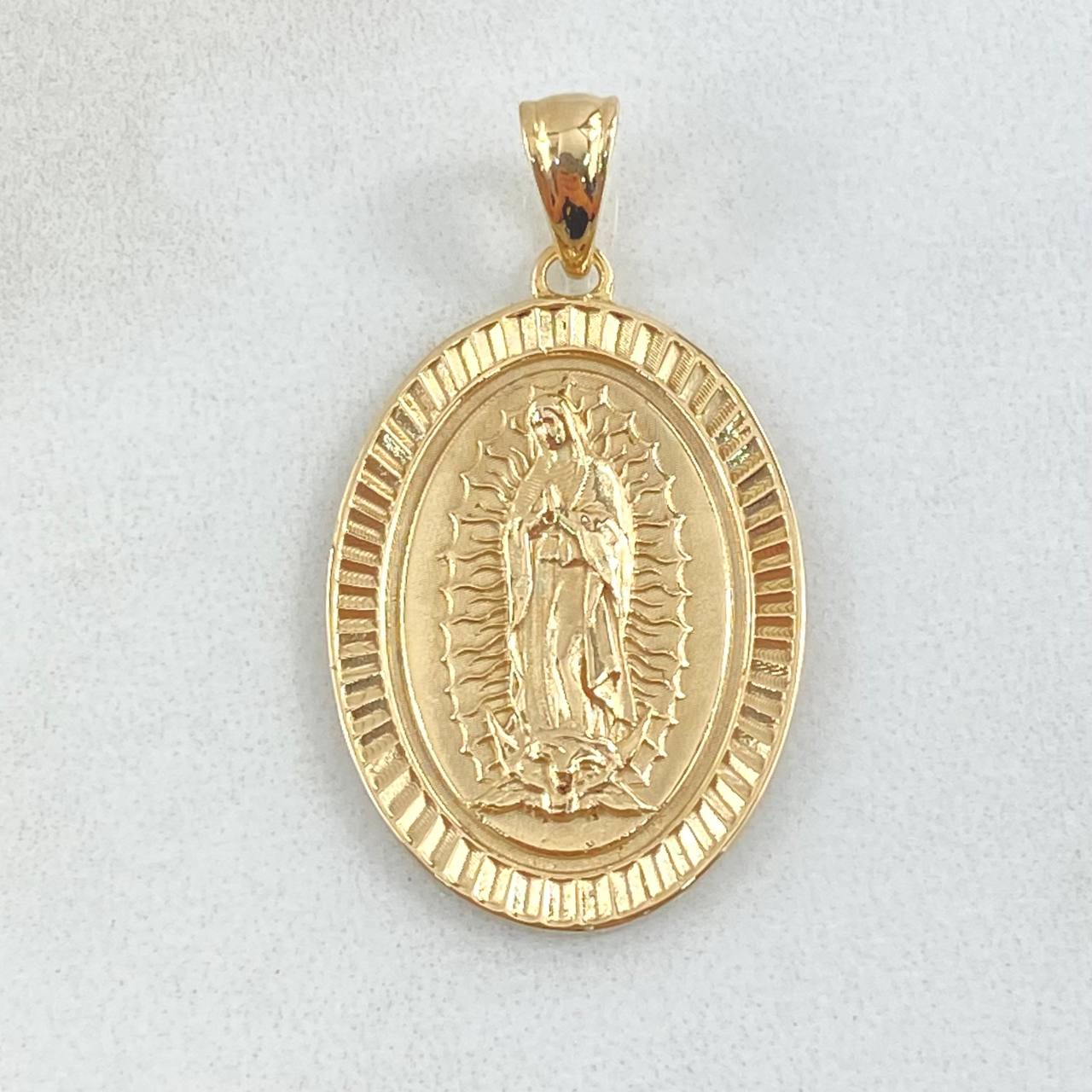 Oval Virgin Guadalupe Pendant 4.7gr / 3.3cm / 18K Gold