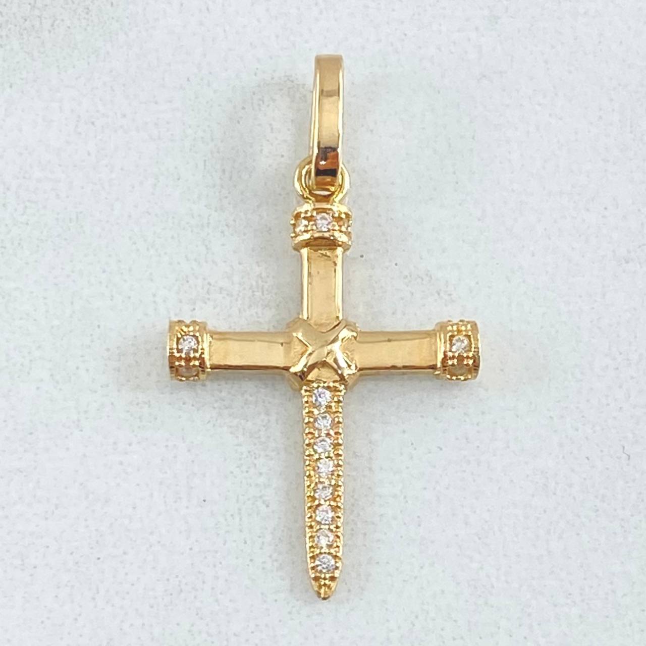 Pendant Penitence Nail 1.65gr / 1.2in / 18K Gold ©