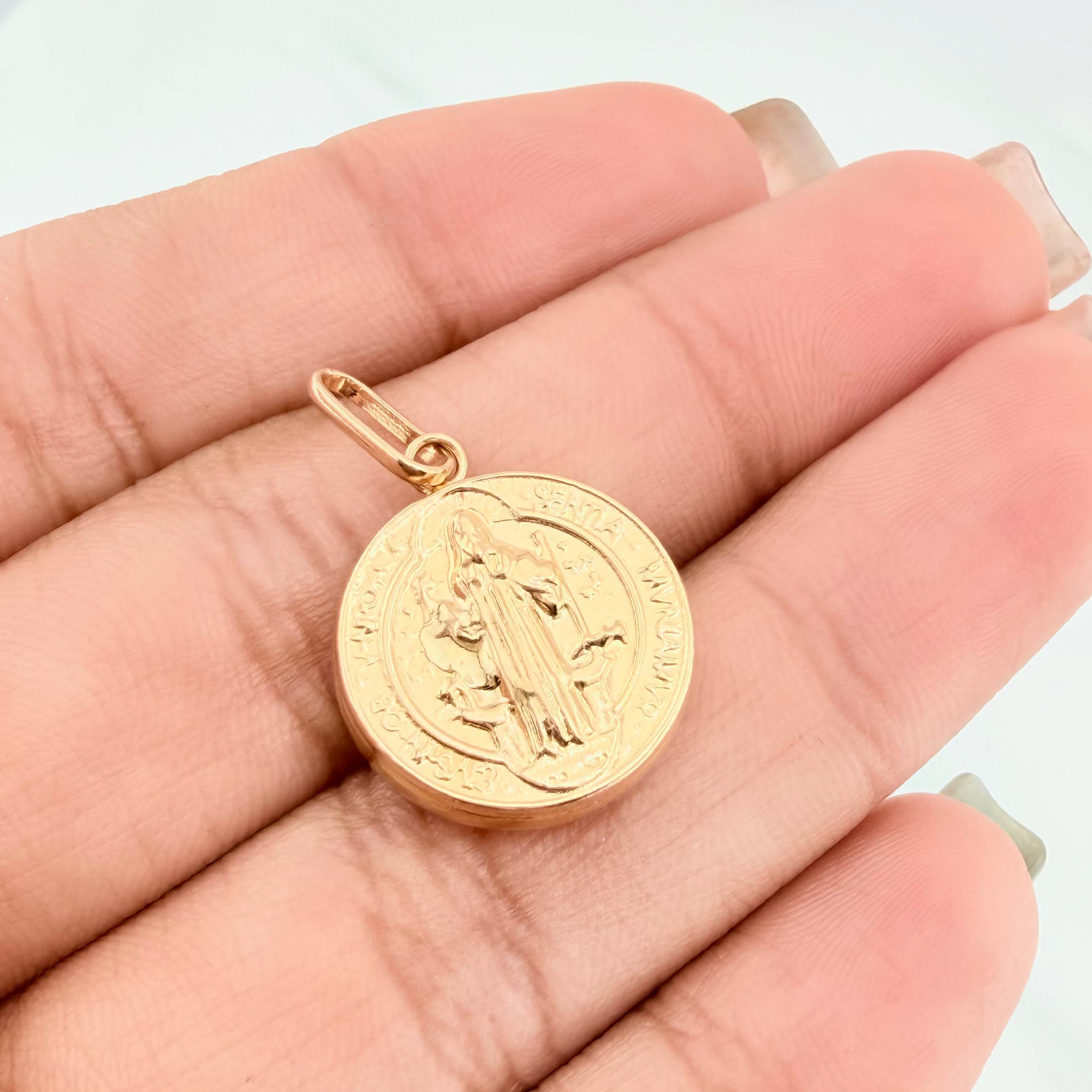 Pendant San Benito 1.2 g / 1 in Yellow Gold 18K