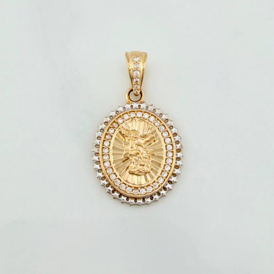 Dije San Miguel Arcangel 2.85 g / 1 in Dos Oros Amarillo Blanco 18K