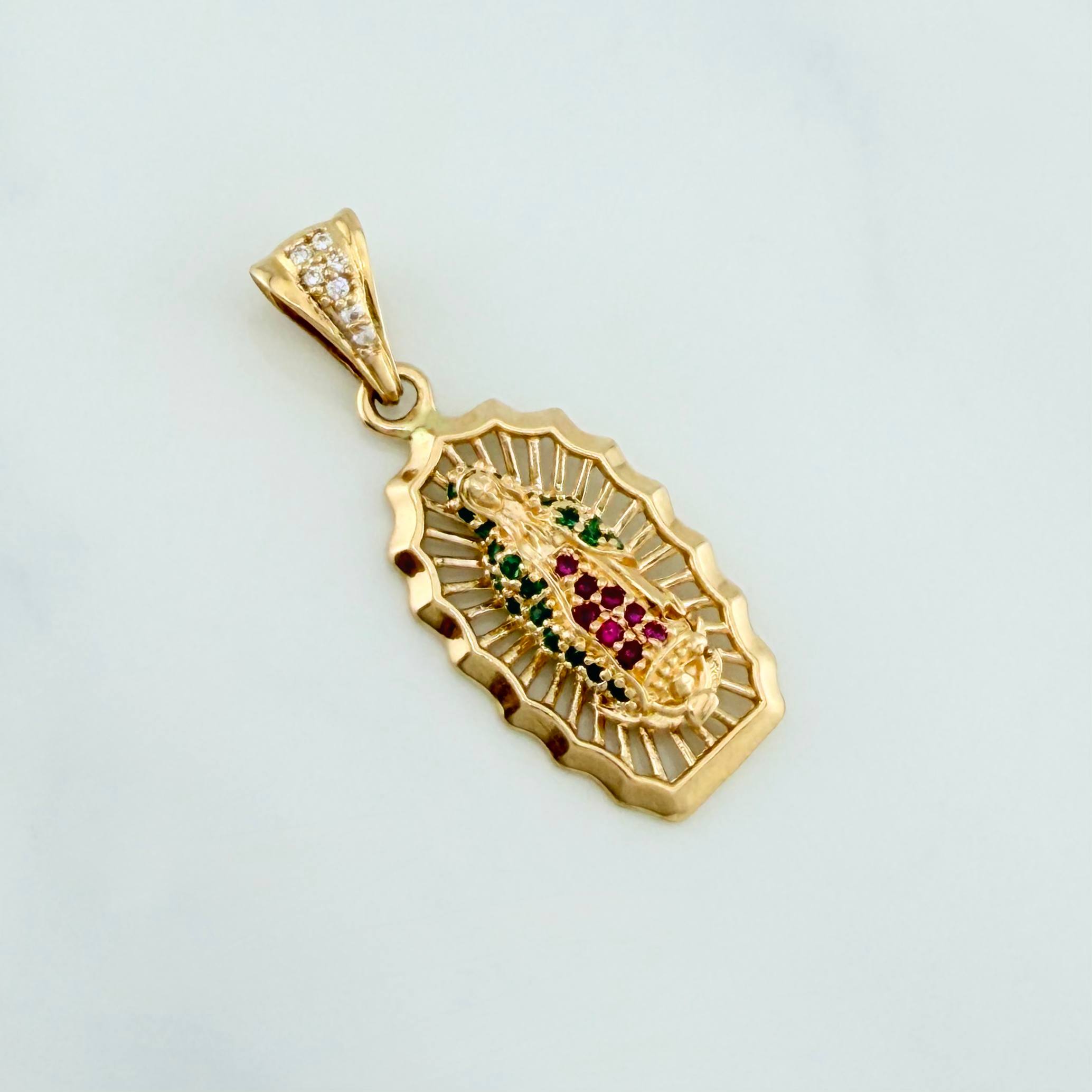 Pendant Virgin of Guadalupe 3 g / 1 1/4 in 18K Yellow Gold