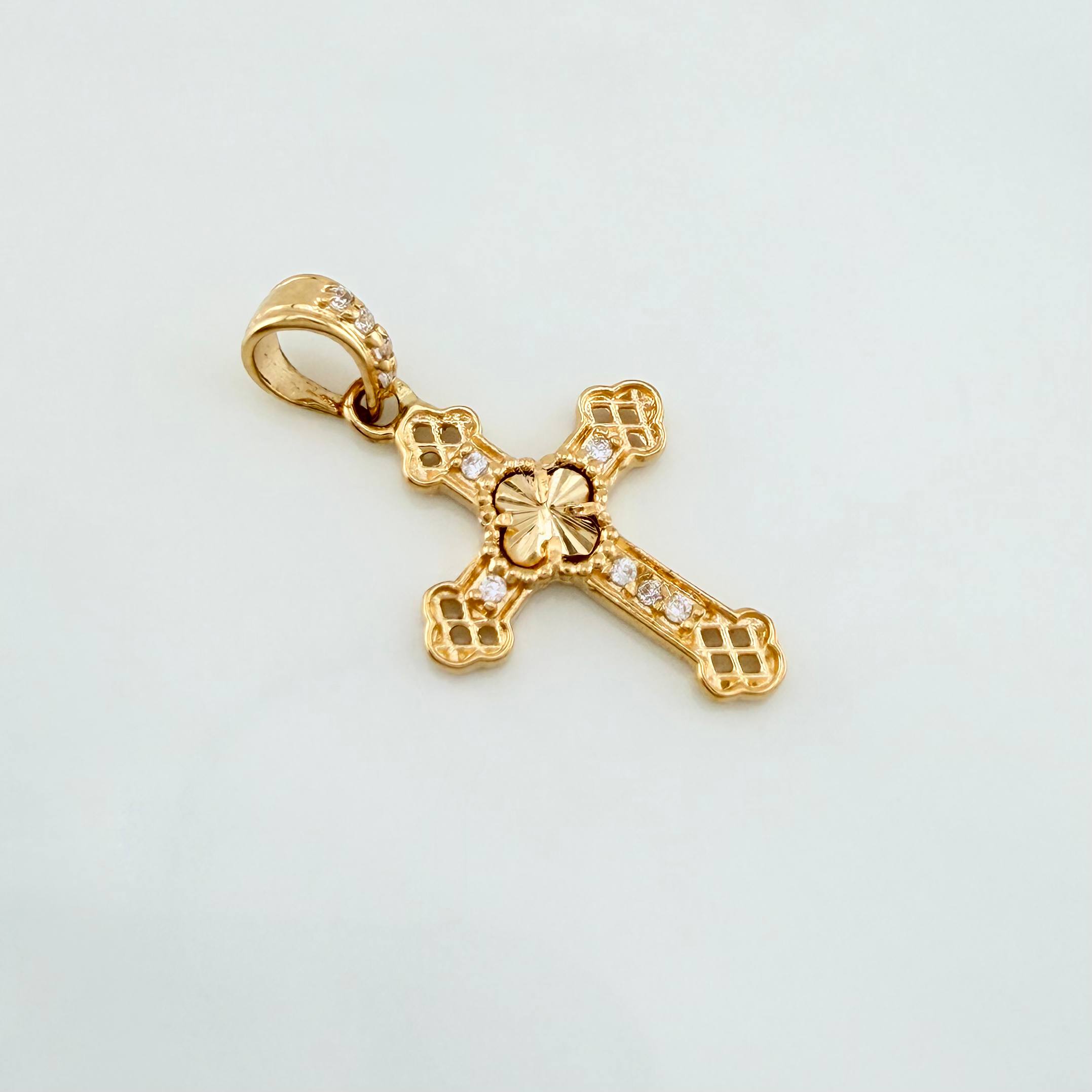 Clover Cross Pendant 1.2 g / 1 in Yellow Gold 18K
