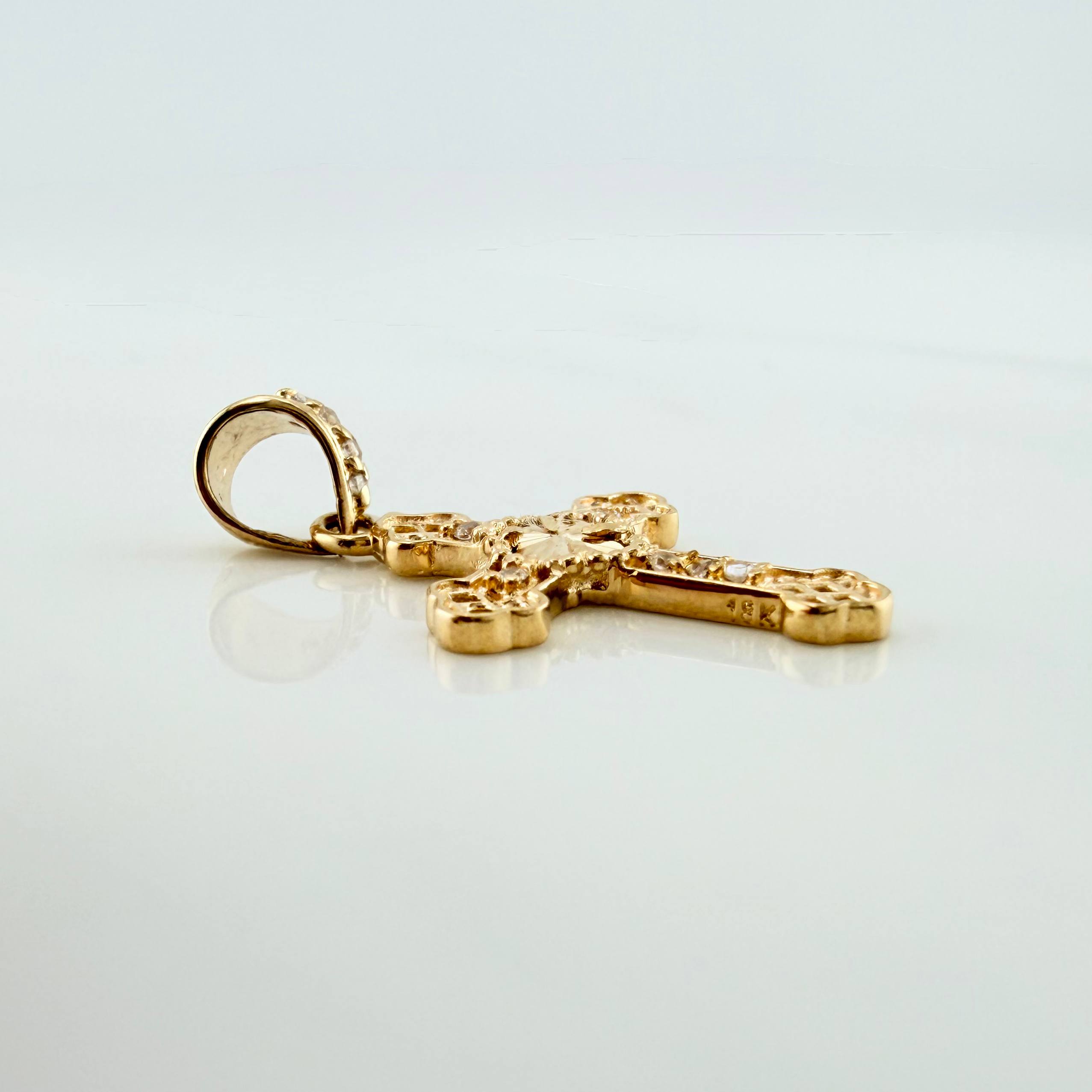 Clover Cross Pendant 1.2 g / 1 in Yellow Gold 18K