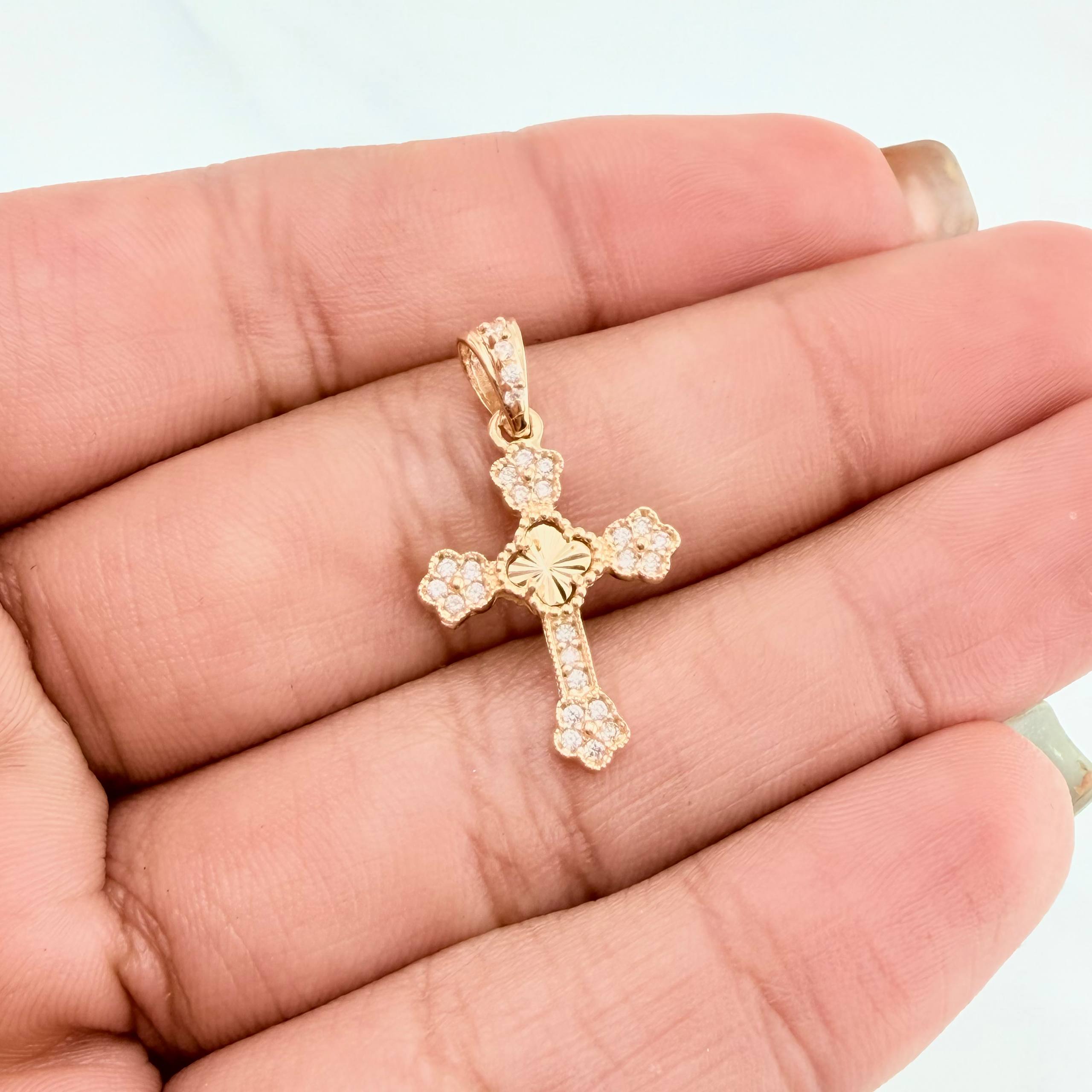 Clover Cross Pendant 1.3 g / 1 in Yellow Gold 18K