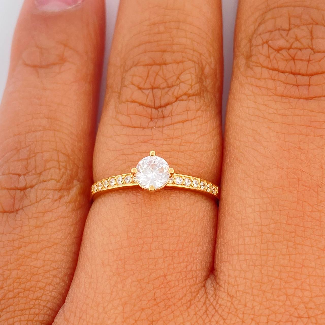 Anillo Solitario Churumbela 1.55gr / T6 3/4 / Oro Amarillo 18K %