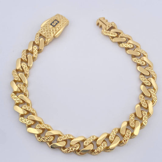 Pulso Cubana Monaco 14.85gr / 8 1/4 in / 9.4mm Oro Amarillo +4 18K $