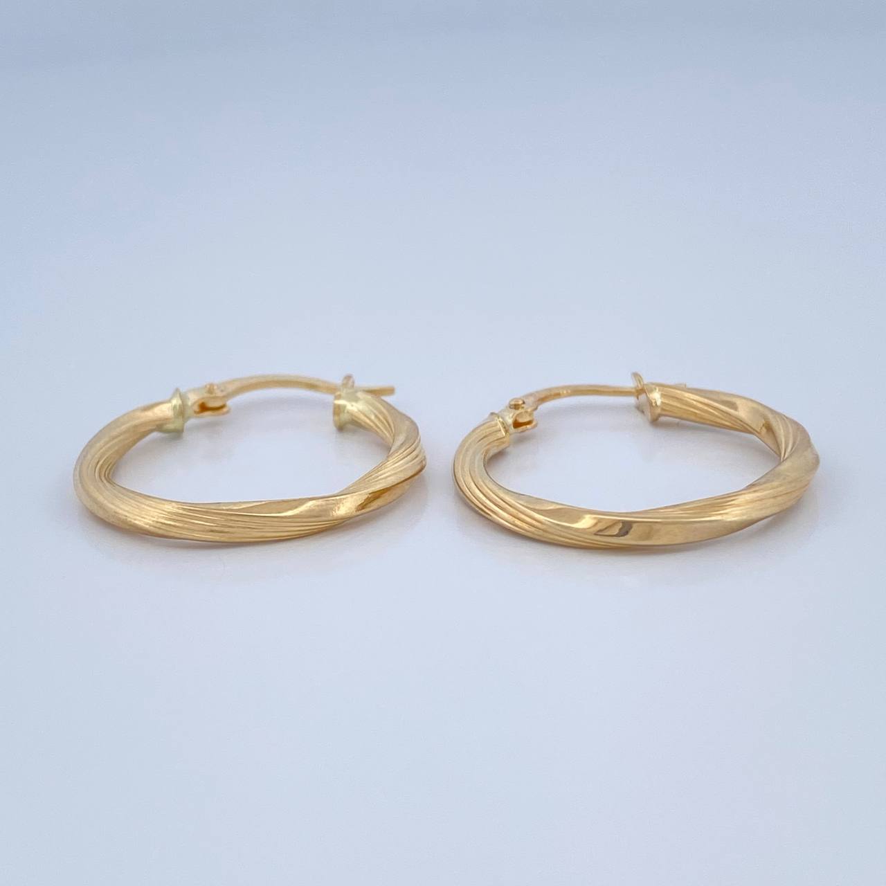 Candongas Mai 1.55gr / 1 in / Oro Amarillo 18K %