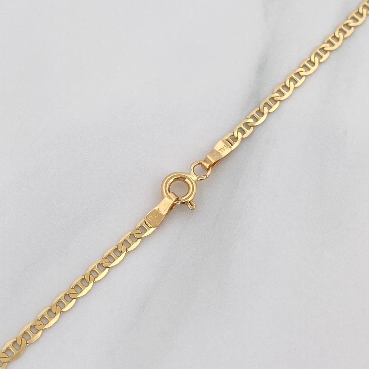 Cadena Escalera Plana 5.45 g / 23 1/2 in / 1 mm Oro Amarillo 18K