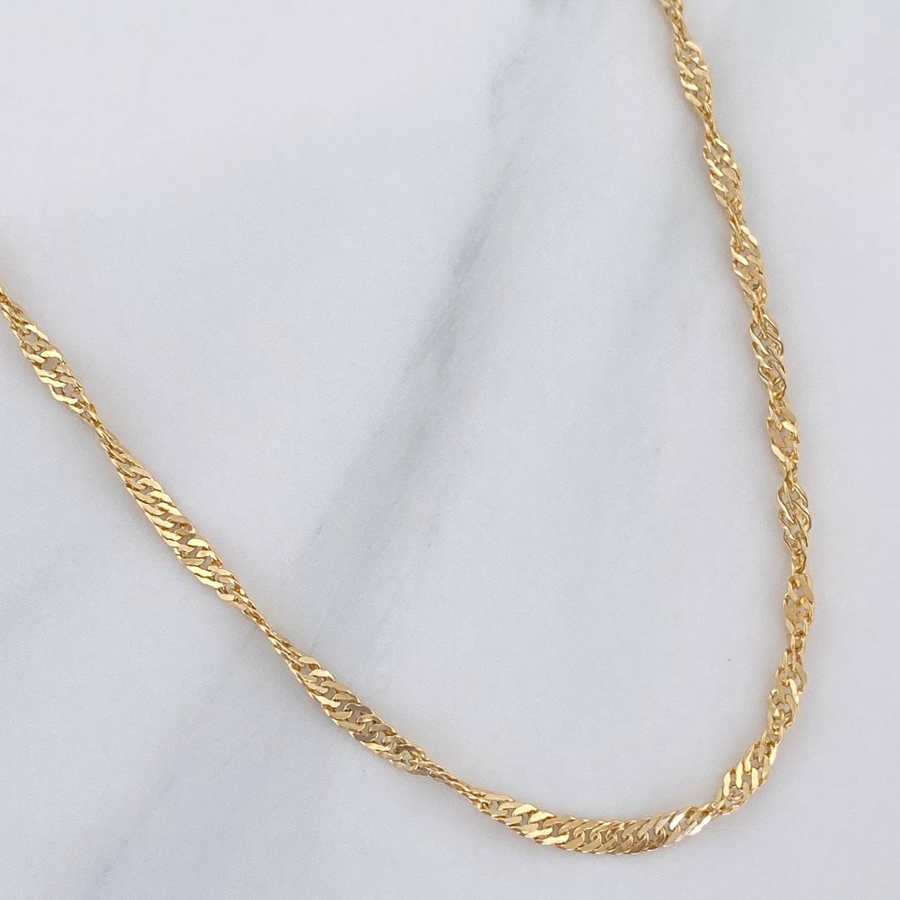 Cadena Singapur 1.85 g / 23 1/2 in / 1.8 mm Oro Amarillo 18K