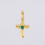 Dije Cruz Tronco Esmeralda 7pts 1.3g / 1 in Oro Amarillo 18K