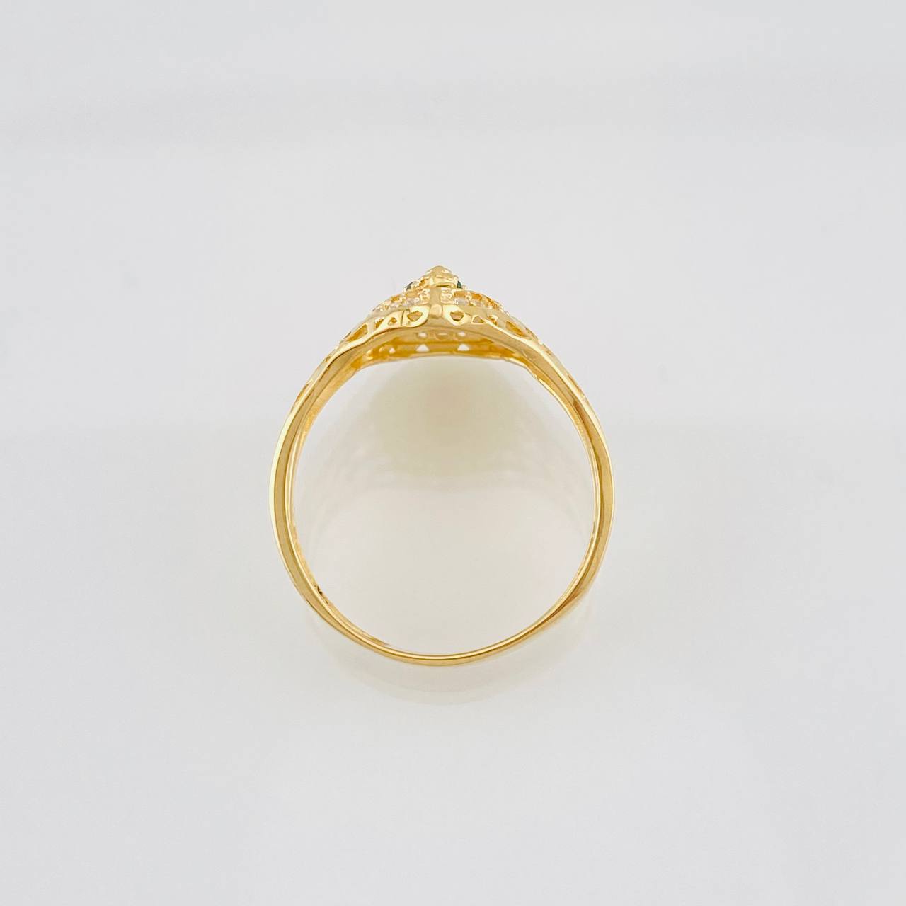 Anillo Virgen de Guadalupe 3.35g / T8 Oro Amarillo 18K