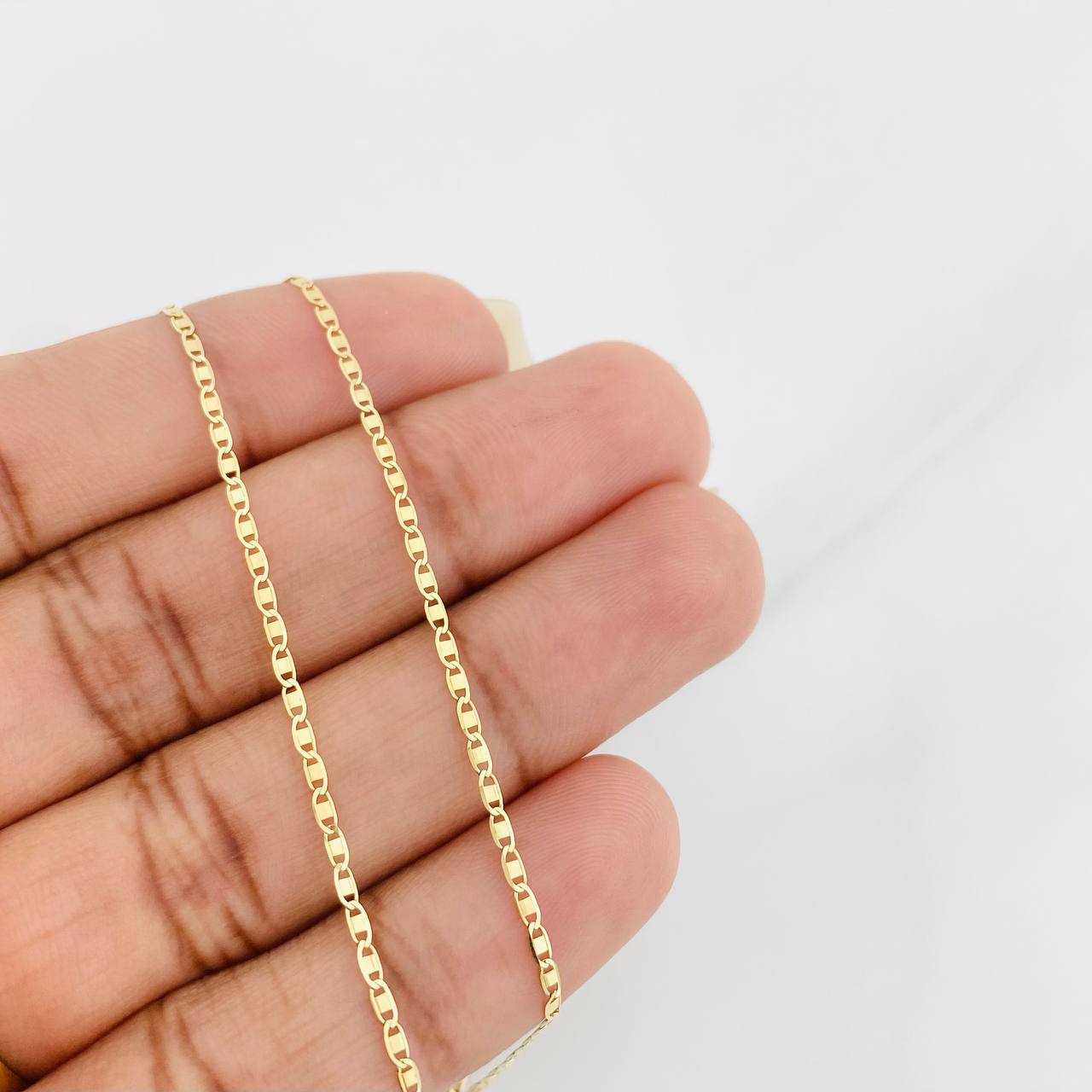 Cadena Escalera Plana 1.55g / 18 in / 1.4mm Oro Amarillo 18K