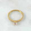 Dense Solitaire Ring 1.3gr / Size 5 3/4 / 18K Yellow Gold ©