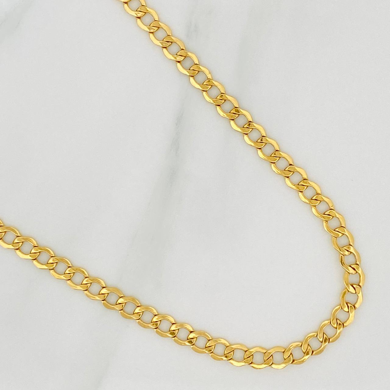 Cuban Links 9.5gr / 25 1/2 in / 4.45mm Yellow Gold +1 18K %