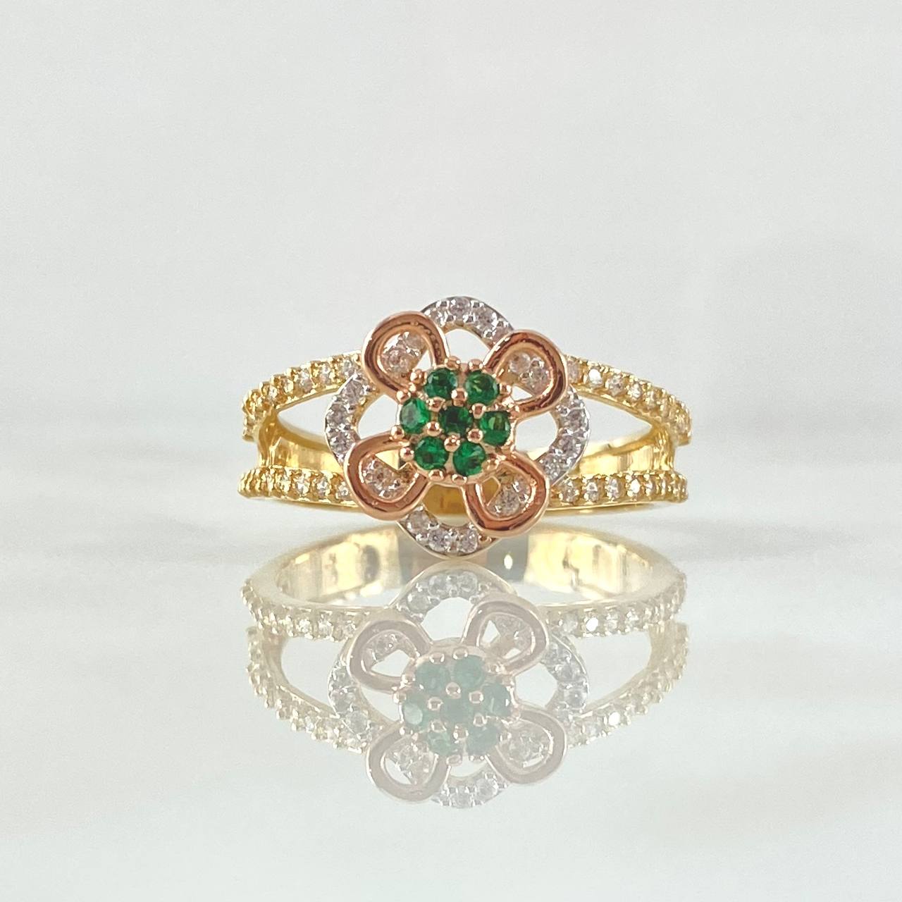 Clover Flower Ring Mobile 3.55gr / T7 1/2 / White Green Zircons Three 18K Golds ©