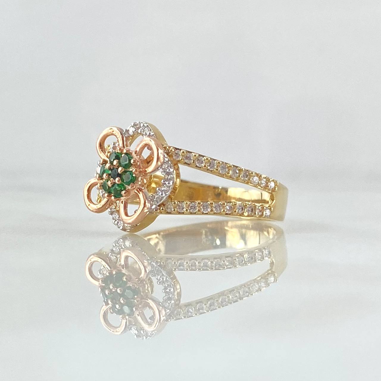 Clover Flower Ring Mobile 3.55gr / T7 1/2 / White Green Zircons Three 18K Golds ©