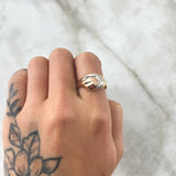 Triple Waves Ring 4.4gr / T6 3/4 / Smooth Three Golds 18K ©