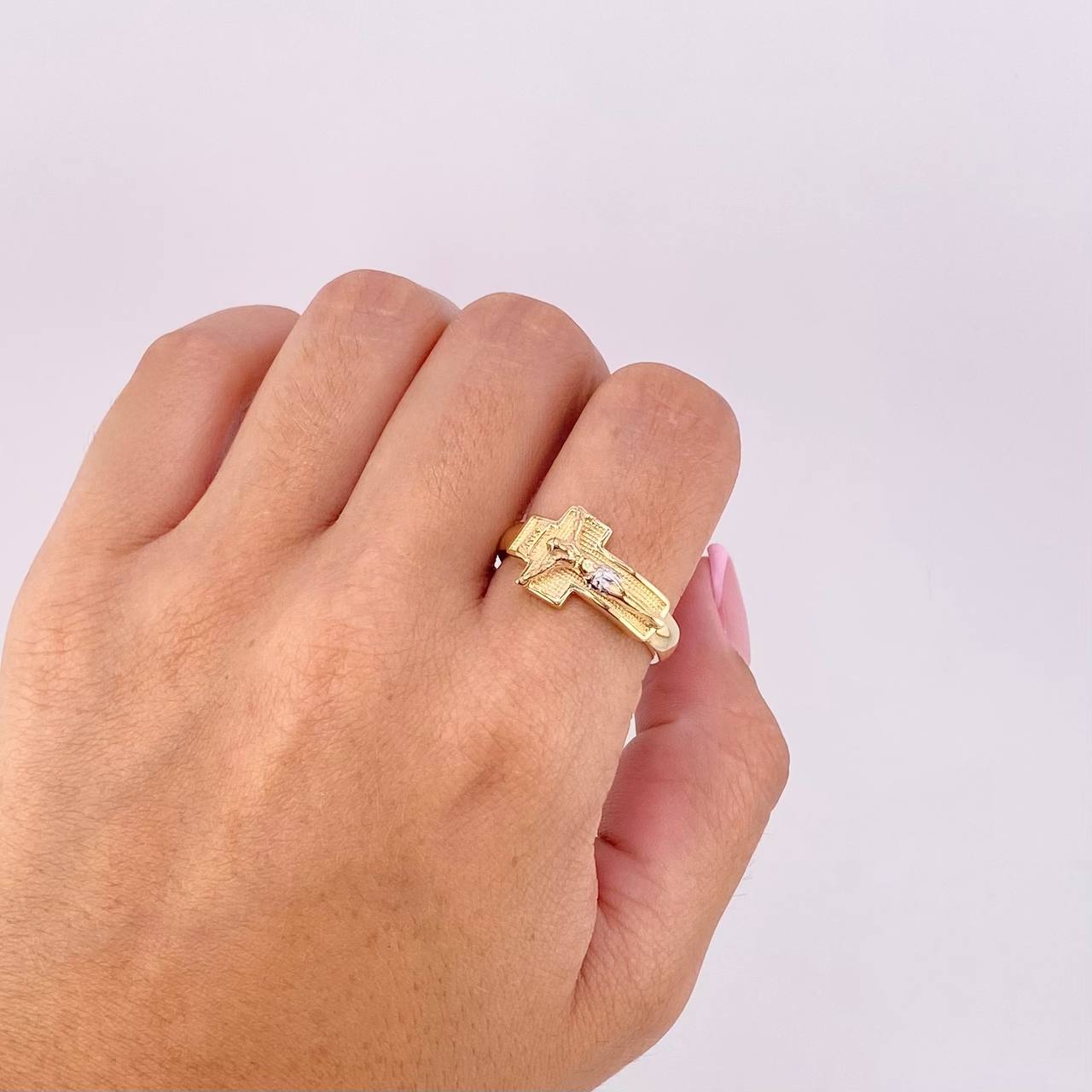 Anillo Cruz Cristo 5.55g / T10 Dos Oros Amarillo Blanco 18K