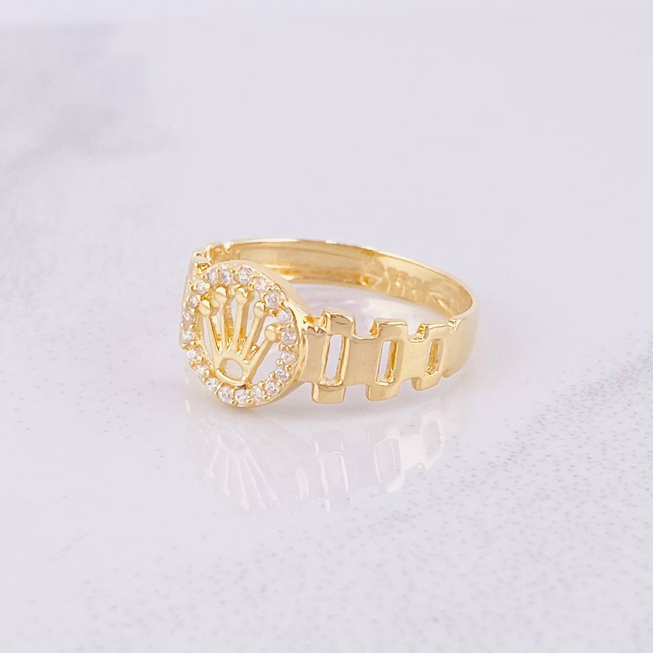 Anillo Correa Corona 2.15g / T6 1/2 Oro Amarillo 18K