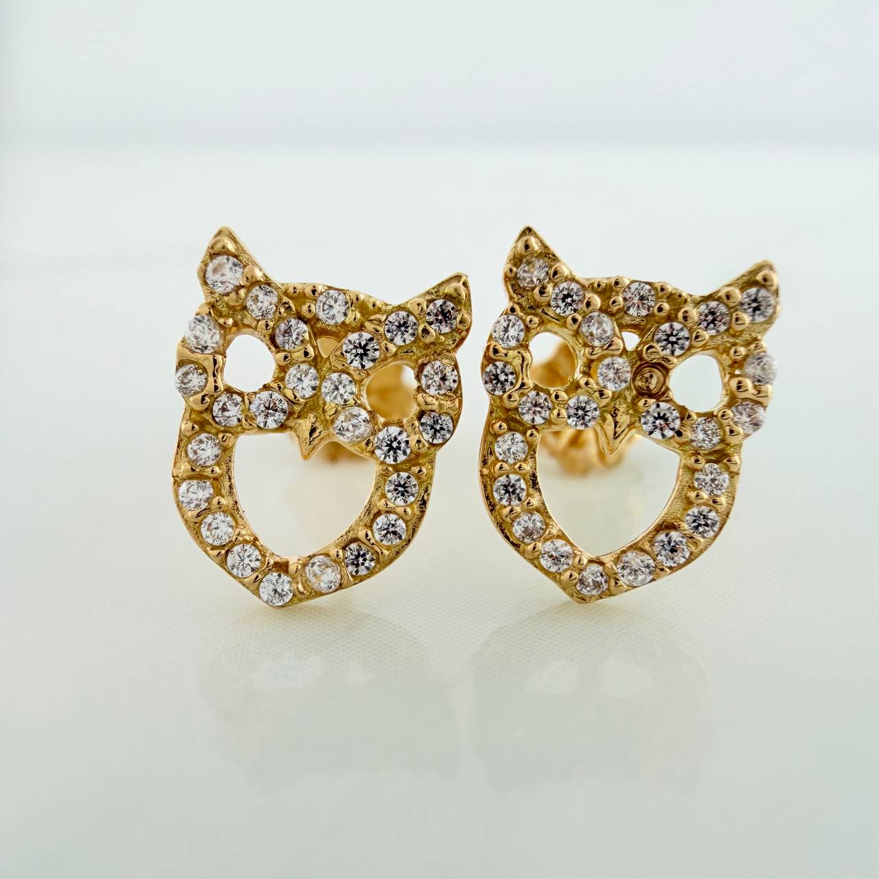 Topos Silueta Buho 1.8gr / 9.95mm Oro Amarillo 18K %