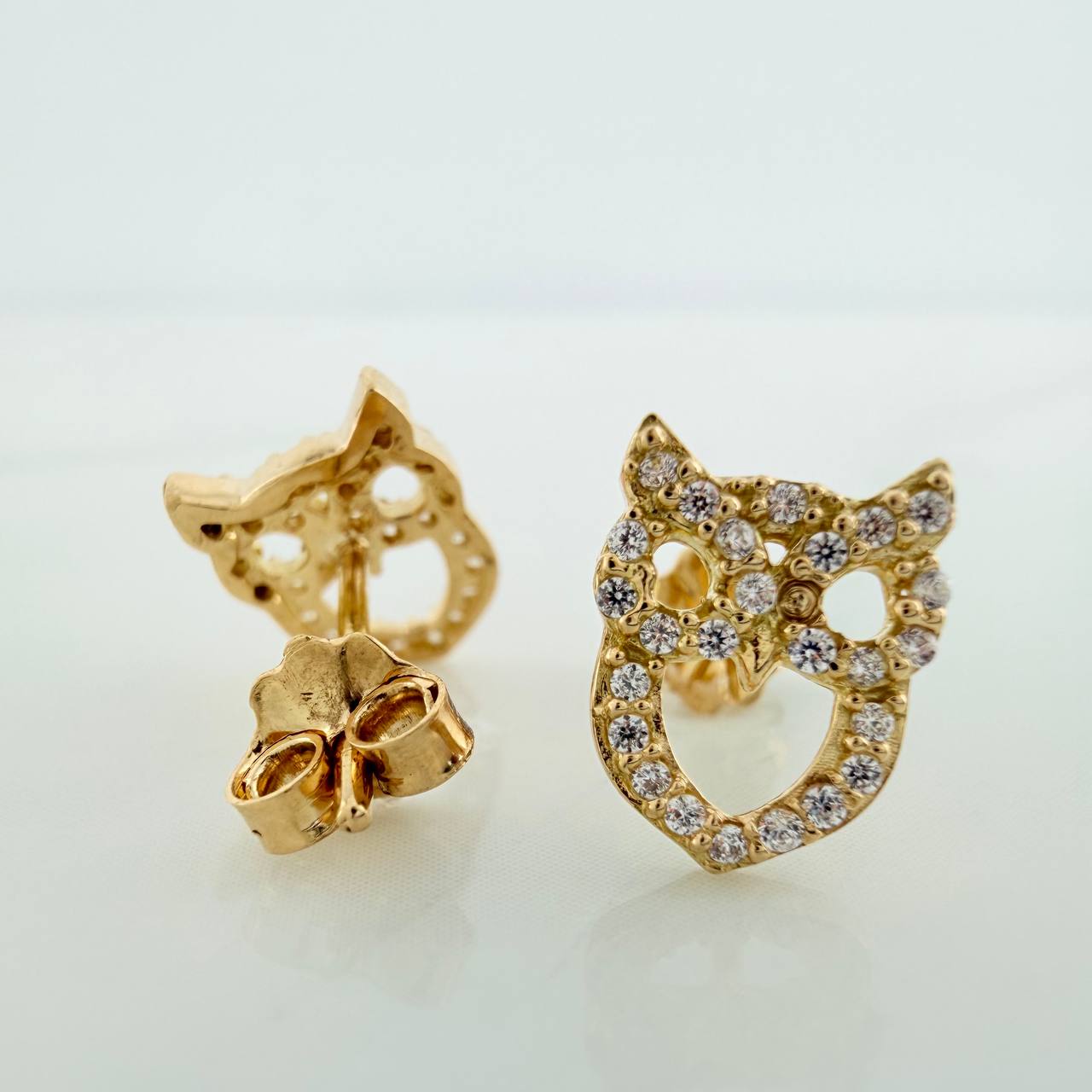 Topos Silueta Buho 1.8gr / 9.95mm Oro Amarillo 18K %