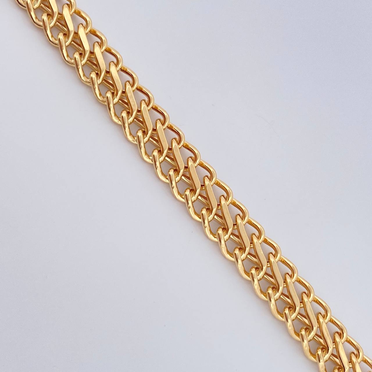 Pulso Sedusa 4.5gr / 7 1/2 in / 7mm Oro Amarillo +3 18K &
