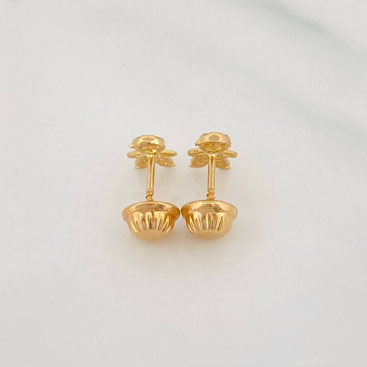 Stud Earrings Girl 0.8g / in / 5.02mm Yellow Gold 18K