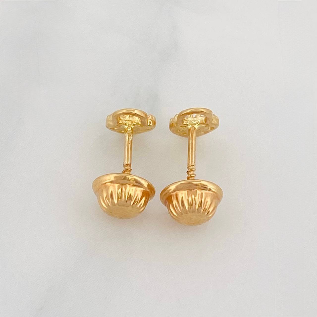 Stud Earrings Heart Lock 0.7g / in / 4.62mm Yellow Gold 18K