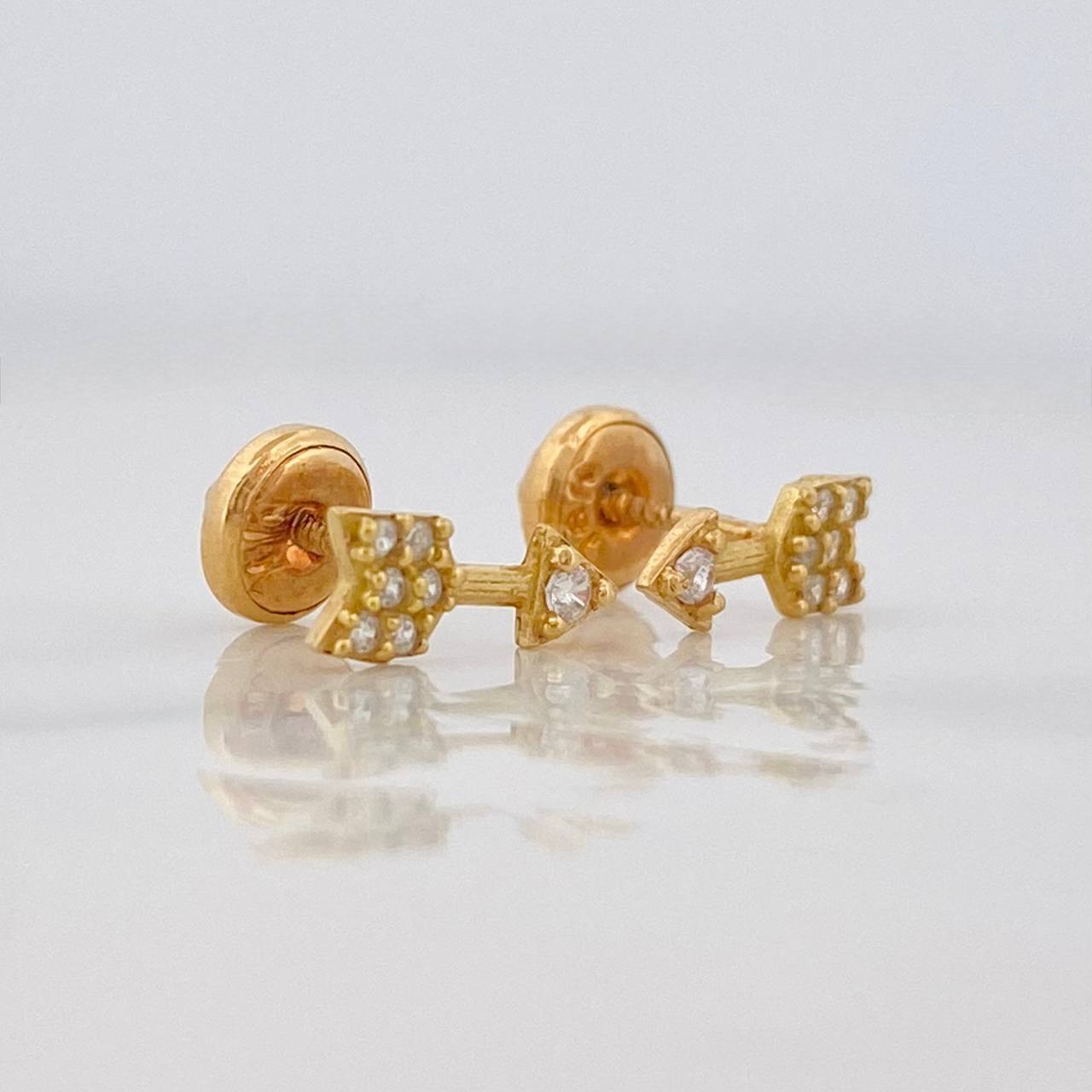 Stud Earrings Arrow 0.85g / in / 9.19mm Yellow Gold 18K