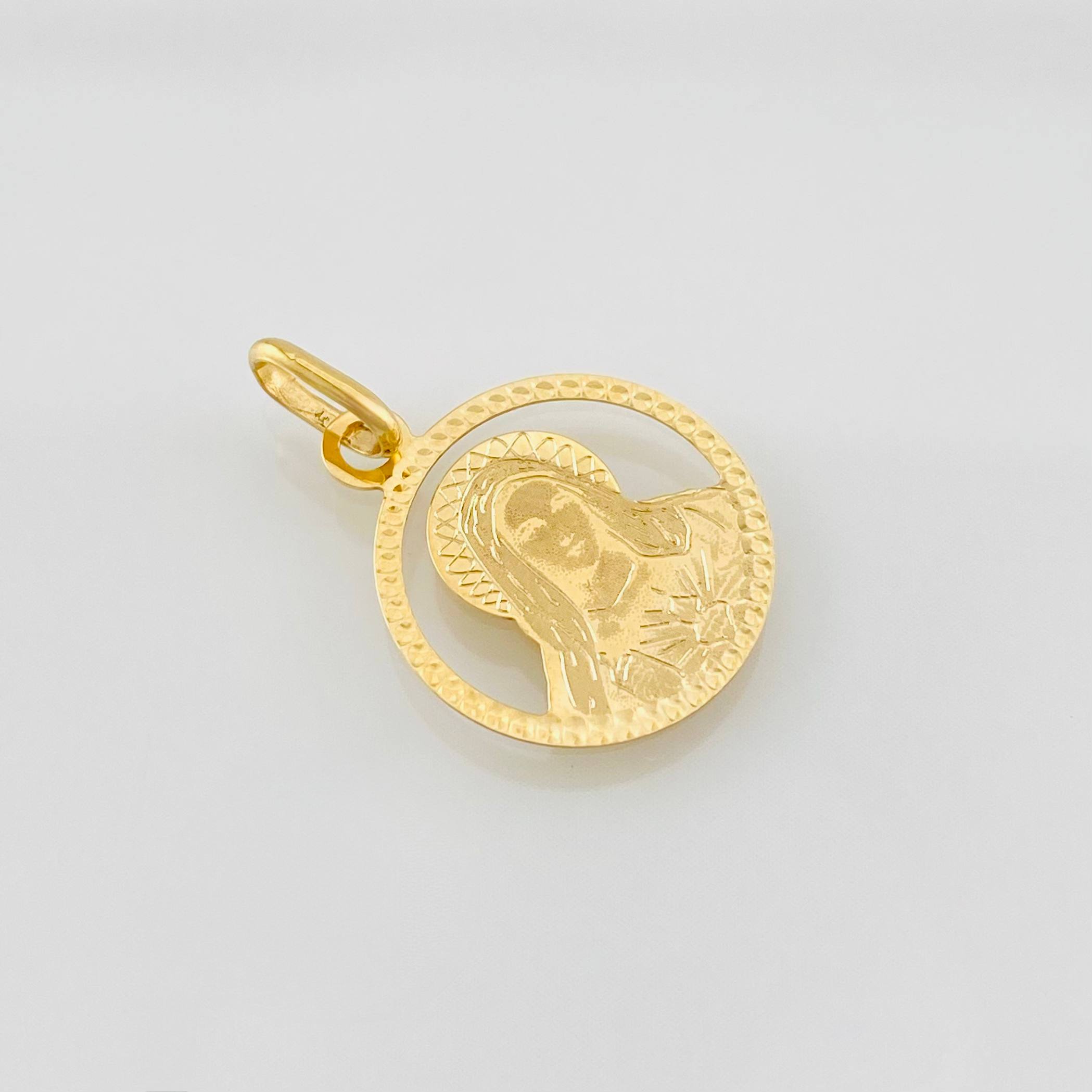 Dije Virgen María 0.7g / 3/4 in Oro Amarillo 18K