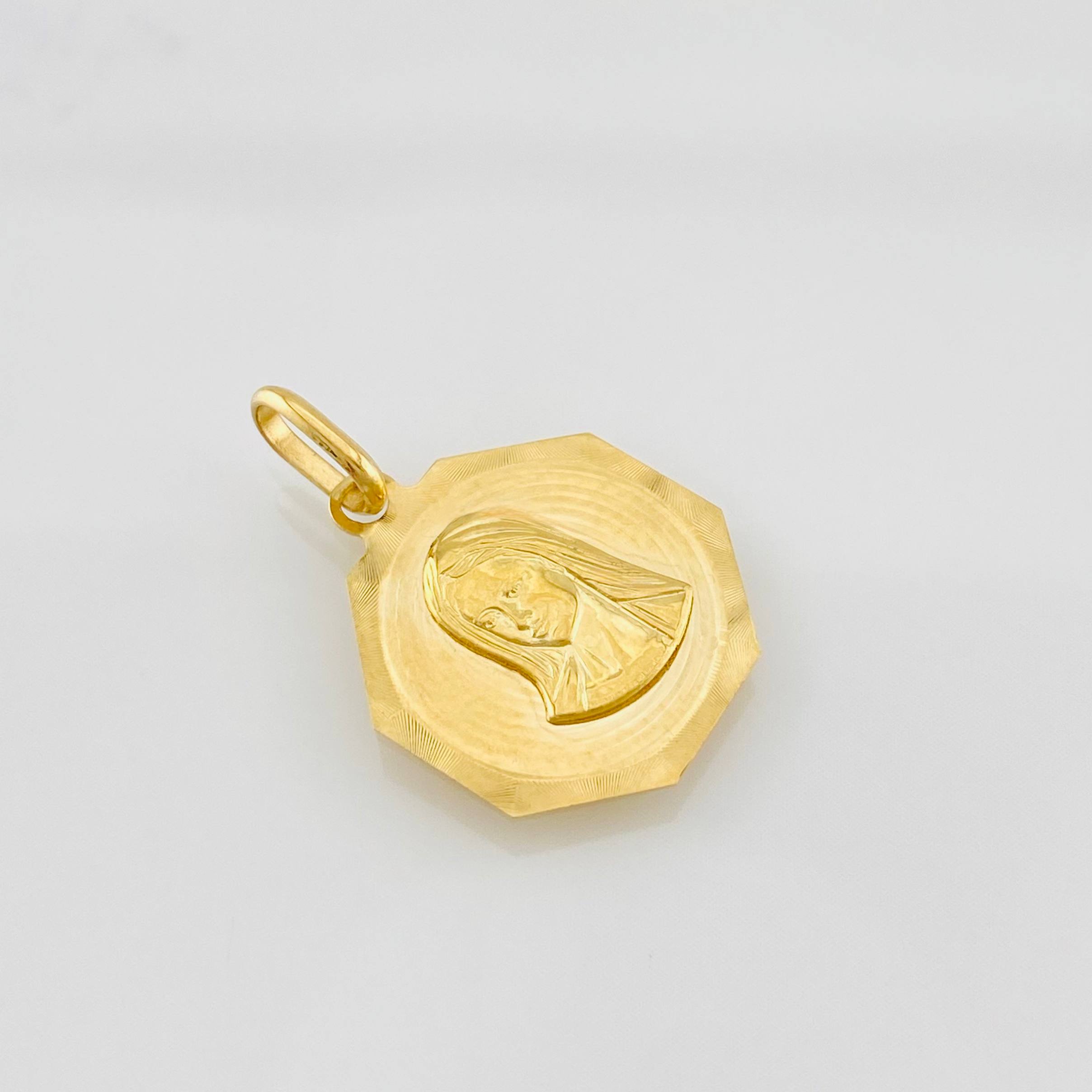 Dije Virgen María 0.9g / 3/4 in Oro Amarillo 18K