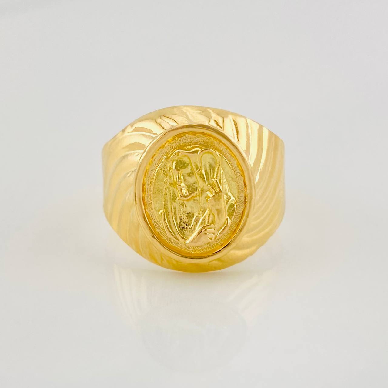 Anillo Sello Jesucristo 3.95g / T9 Oro Amarillo 18K
