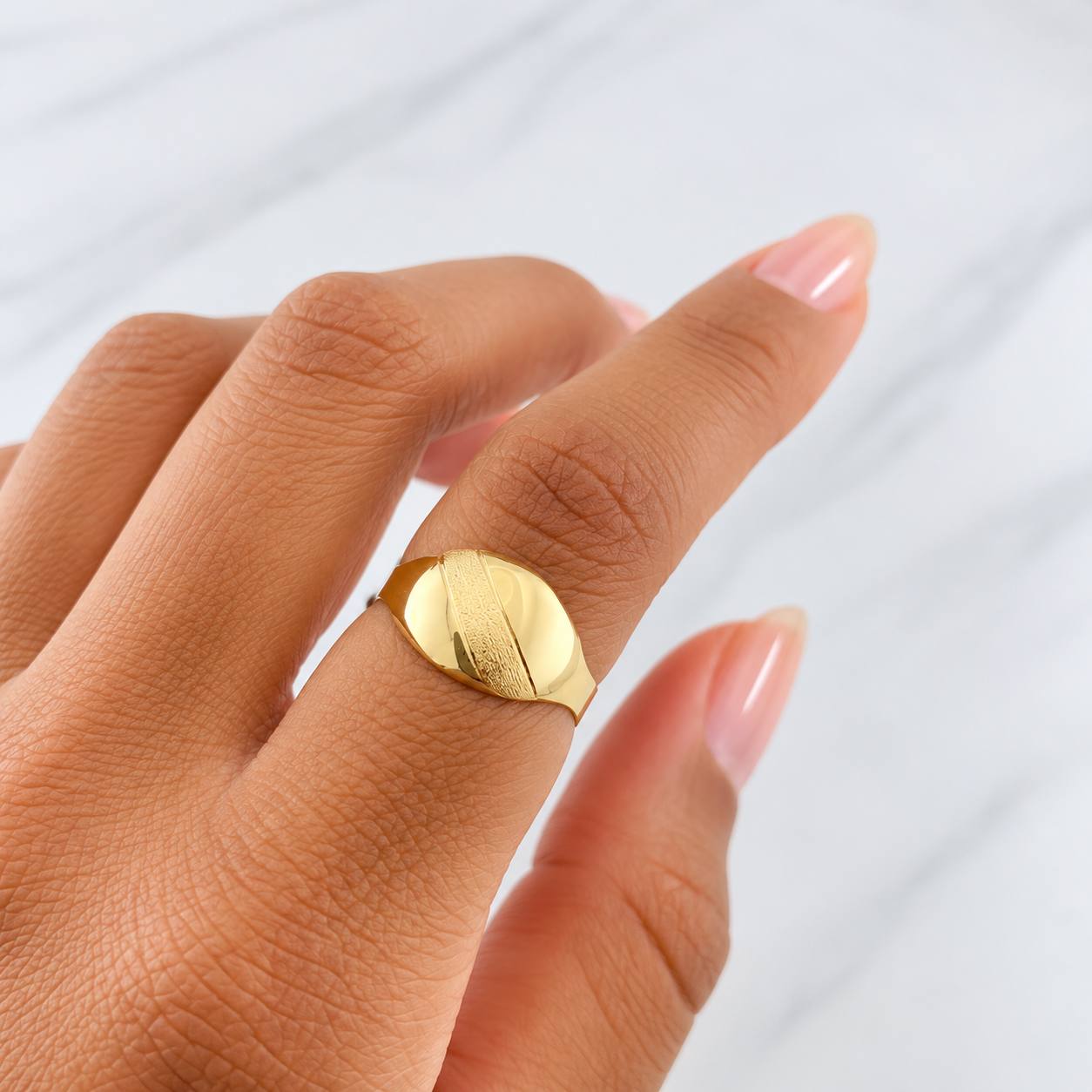 Orbit Ring 1.2g / T6 3/4 Yellow Gold 18K