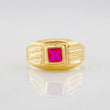 Square Signet Ring 1.3g / T4 3/4 Yellow Gold 18K