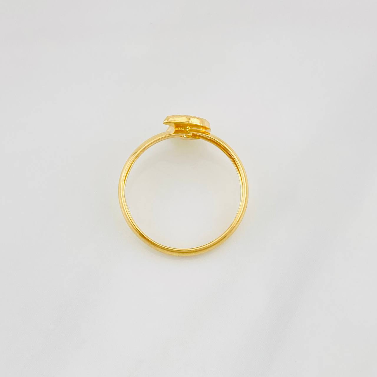 Anillo Media Luna Diamantada 0.95g / T7 1/2 Oro Amarillo 18K