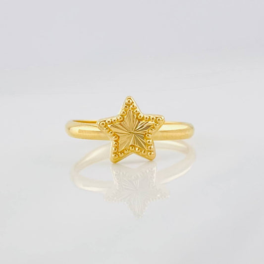 Anillo Estrella Diamantada 0.95g / T8 1/4 Oro Amarillo 18K