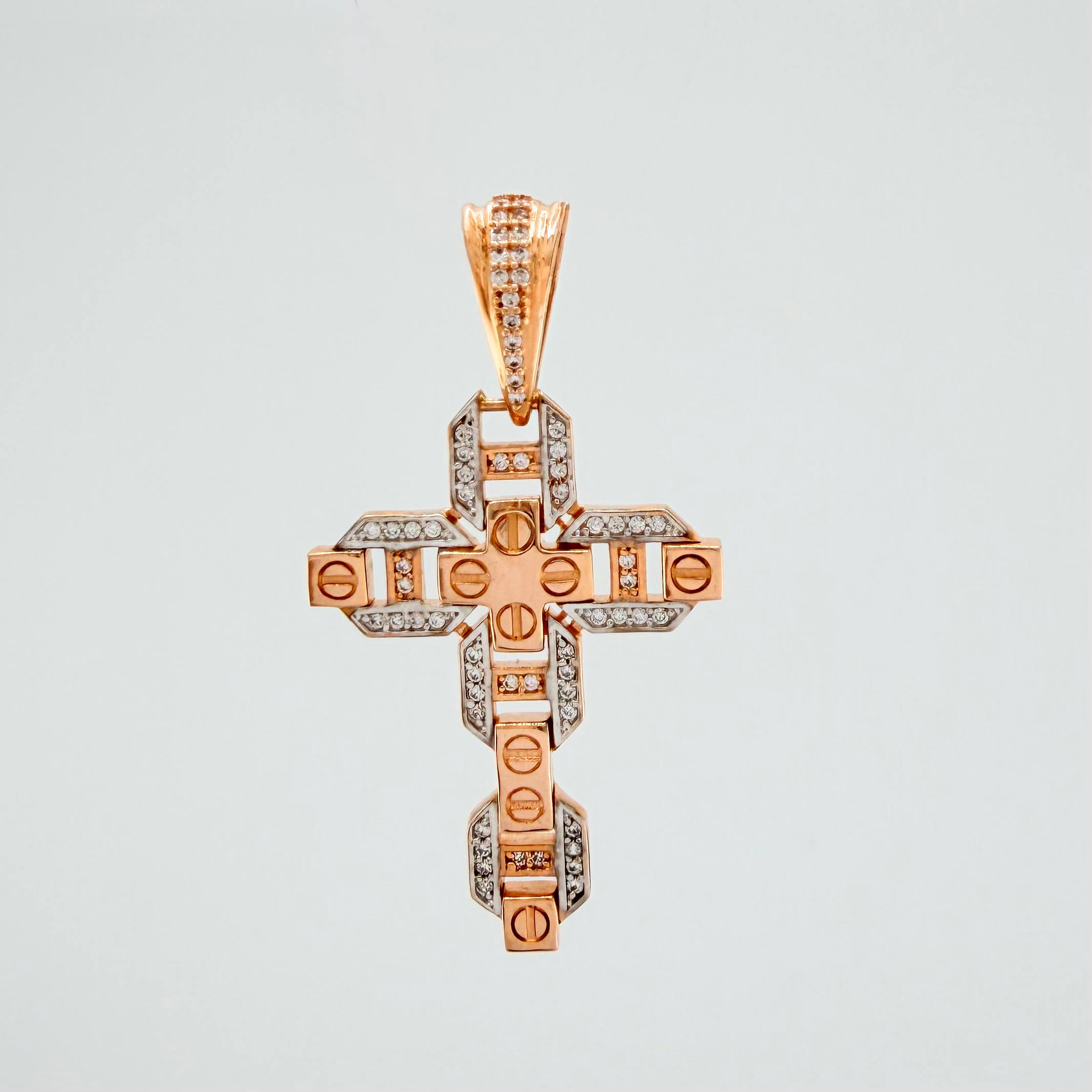 Pendant Cross Christ 6.3 g / 1 3/4 in Two Golds White Rose 18K