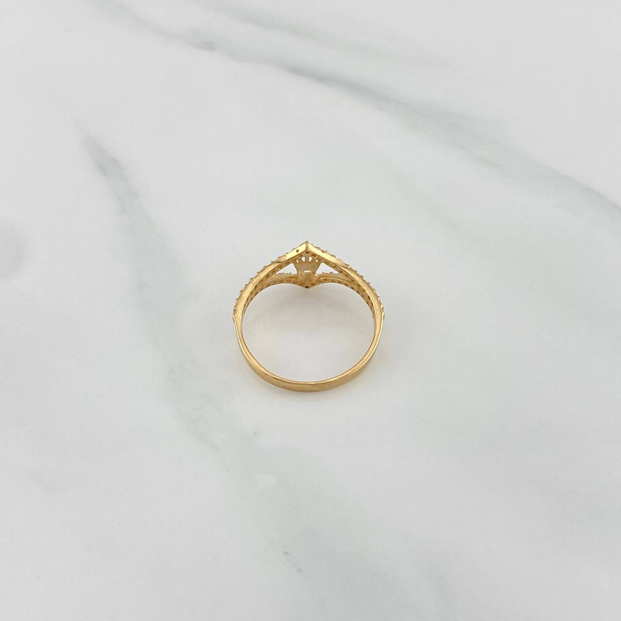 Crown Ring 1.85 g / T7 1/4 Yellow Gold 18K