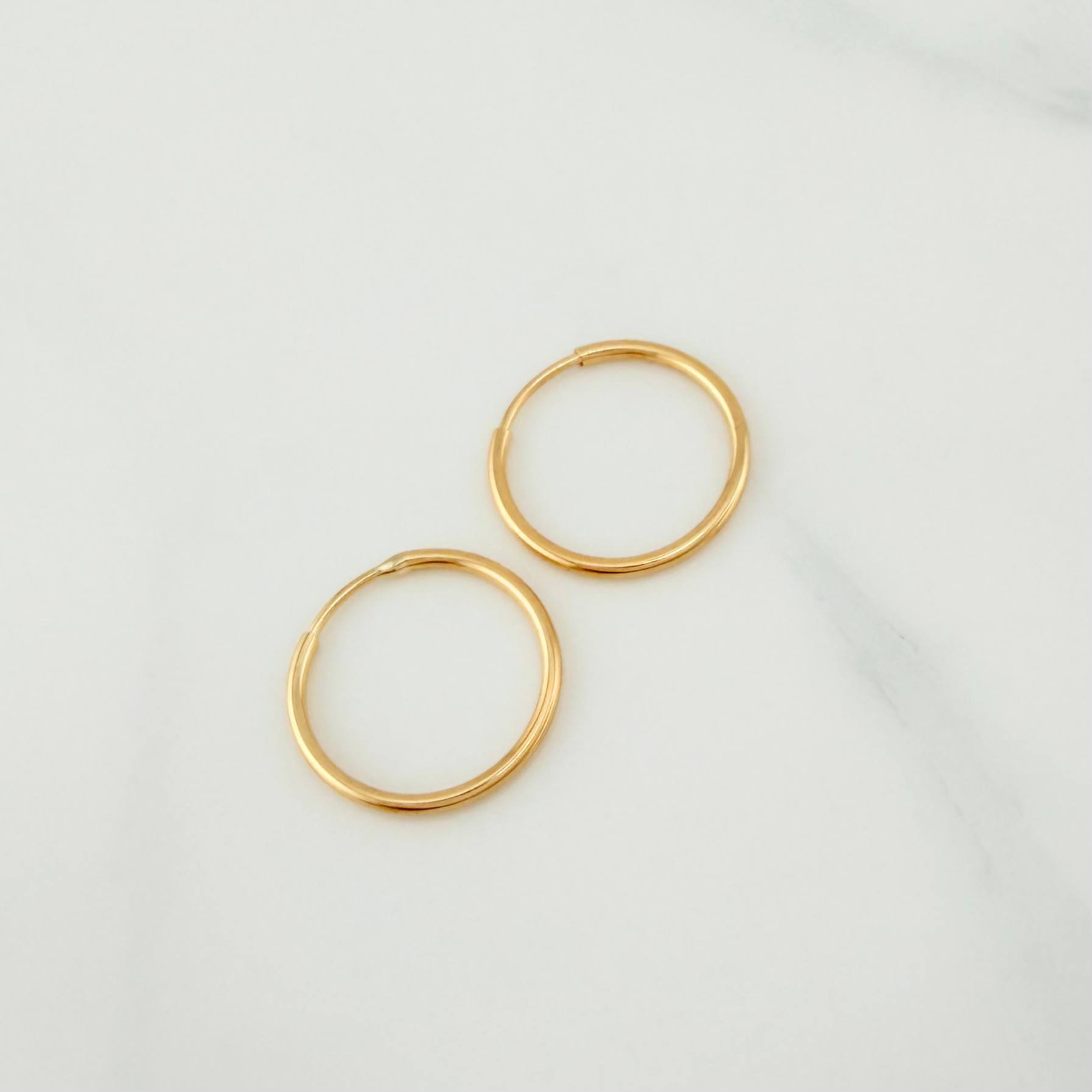 Candongas Aro 0.7 g / 1/2 in Oro Amarillo 18K