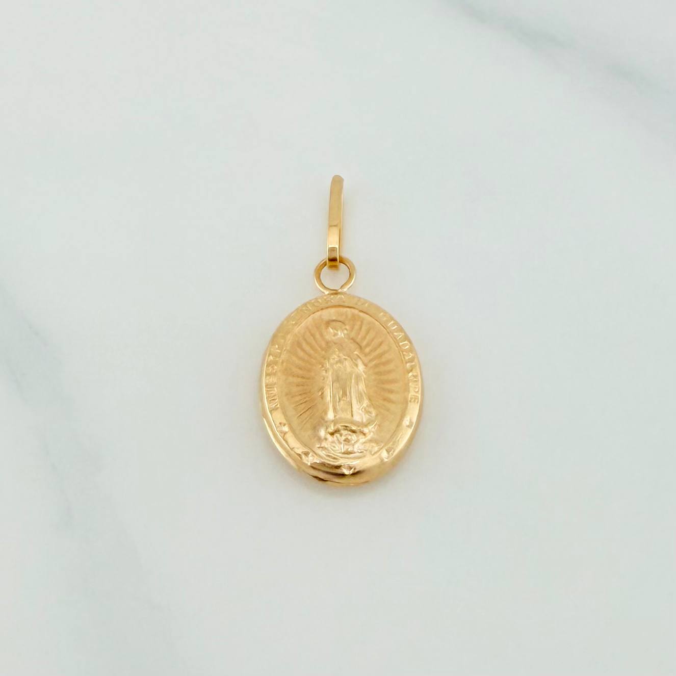 Dije Virgen Guadalupe 0.75 g / 3/4 in Oro Amarillo 18K