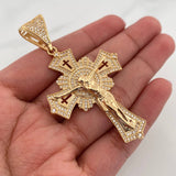 Dije Cruz Cristo 13.5 g / 2 1/2 in Oro Amarillo 18K