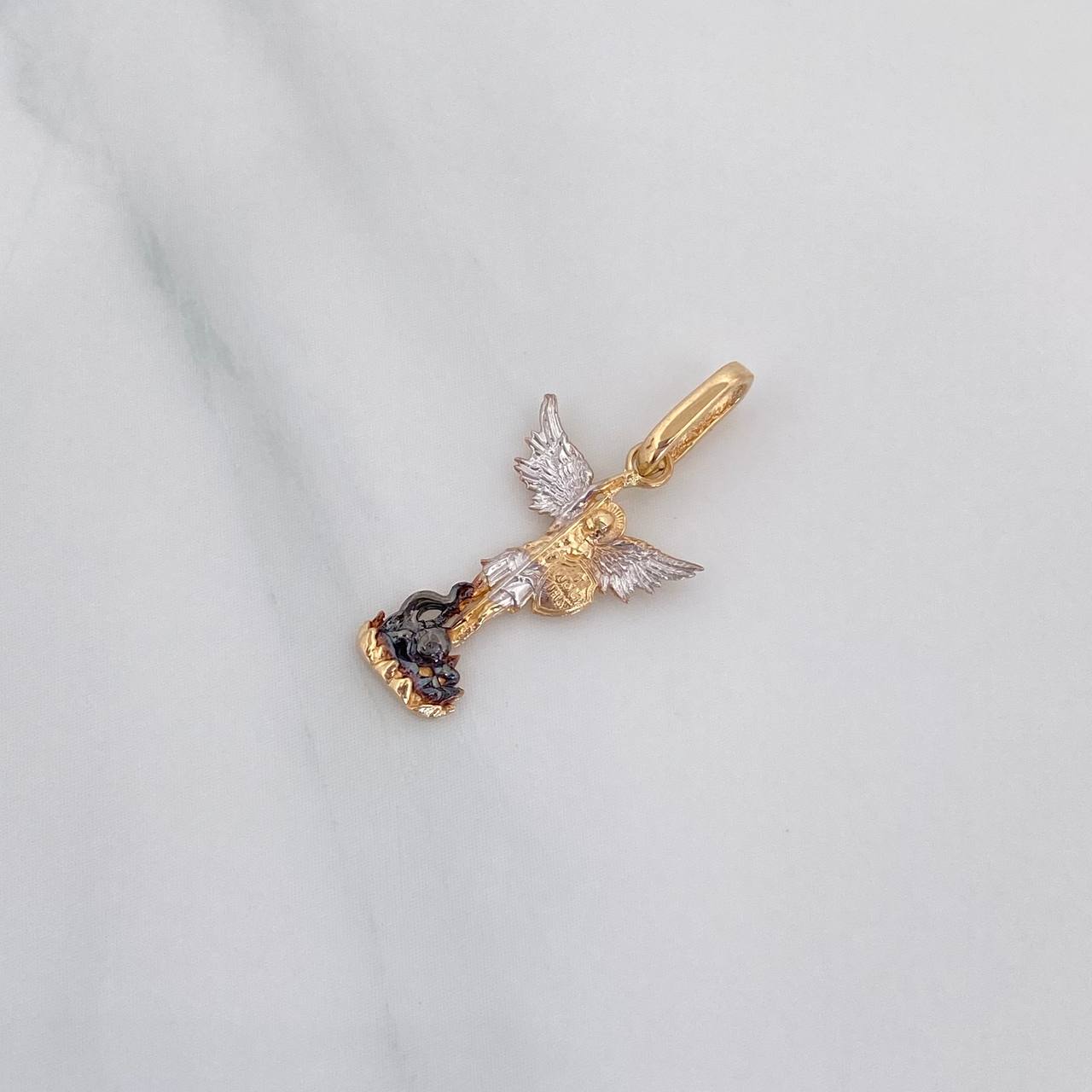 Pendant Saint Michael the Archangel 0.95 g / 1 in Three Golds 18K