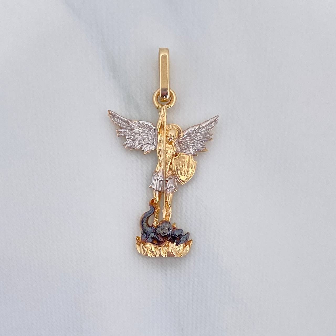 Pendant Saint Michael Archangel 1.7 g / 1 in Three Golds 18K